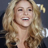 shakiragallery_shakira_mango_281229.jpg