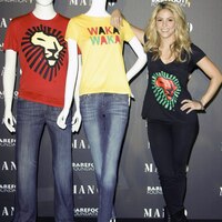 shakiragallery_shakira_mango_281629.jpg