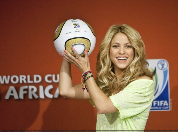 Shakira_88211_28129.jpg