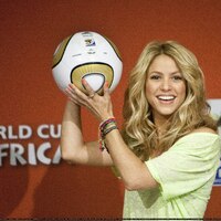 Shakira_88211_28129.jpg