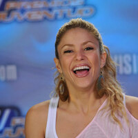 100714_pj_Shakira_14.jpg