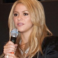 big_shakira_hard_rock_1230.jpg