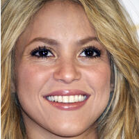 36458_celebrity_paradise_com_TheElder_Shakira2010_06_22_photocallforSbyShakira5_122_87lo.jpg