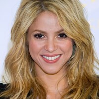 FP_5247547_TRG_Shakira_Fragrance_062210.jpg