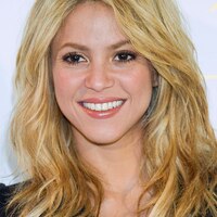 FP_5247548_TRG_Shakira_Fragrance_062210.jpg