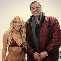 Shak_backstage_28429.jpg
