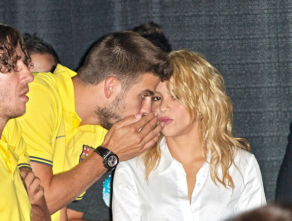 shakira2Bpress2Bpique2Bmiami_281129.jpg