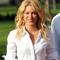 Shakira2BShakira2BAttends2BPies2BDescalzos2Bpique2BPress2B1_28729.jpg