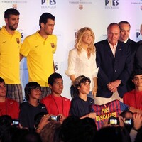 Shakira2BShakira2BAttends2BPies2BDescalzos2Bpique2BPress2B24.jpg