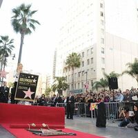 Shakira2BShakira2BHonored2BHollywood2BWalk2BFame2B-IaBNkEXVktl.jpg