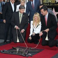 Shakira2BShakira2BReceiving2BStar2BHollywood2BWalk2BDSaulbvWIoHl.jpg