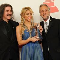 Shakira-arrives-to-be-honored-as-Person-of-the-Year-Award-at-the-Latin-Grammy-Awards-in-Las-Vegas_23.jpg