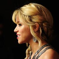 Shakira2B20112BLatin2BRecording2BAcademy2BPerson2B2cxEmf03qt1l.jpg