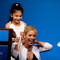 Shakira2BPop2BStar2BShakira2BMeets2BIsraeli2BPresident2BzXh6pH82Lnkl.jpg