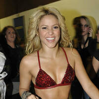 shakira_backstage_nrj_112B2525283252529.jpg