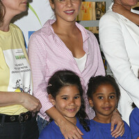 Shakira2BShakira2BXuxa2BCity2BGod2BRio2Bde2BJaneiro2BRrk_4PKvcSWl.jpg