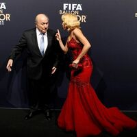 Shakira2BFIFA2BBallon2BGala2B20112BaiiNh6zqbLYl.jpg