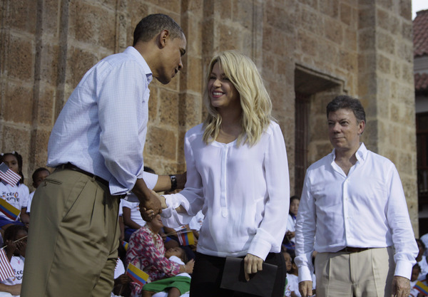 Shakira_Obama_28229.jpg