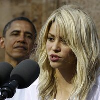 shakira_obama_cartagena2B2525287252529.jpg