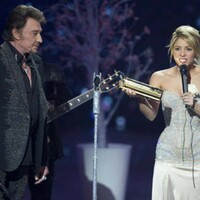 media_nrj_fr252F1900x1200252F2017252F11252Fjohnny-hallyday-aux-nrj-music-awards-en-2012-avec-shakira_8973.jpg