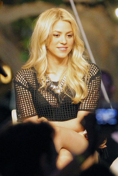 SHAKIRA_050613_2_005.JPG