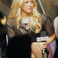 SHAKIRA_050613_2_003.jpg