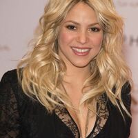 Shakira2BShakira2BPerfume2BLaunch2BSephora2BChamps2Bb1KKFivYiSnx.jpg