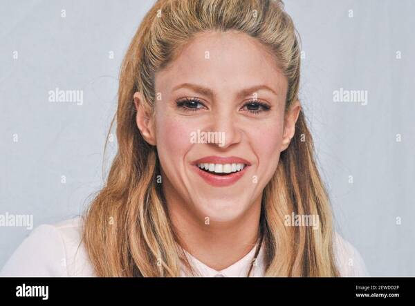 shakira-at-the-hollywood-foreign-press-association-press-conference-for-zootopia-held-in-beverly-hills-ca-on-february-17-2016-2EWDD2P.jpg