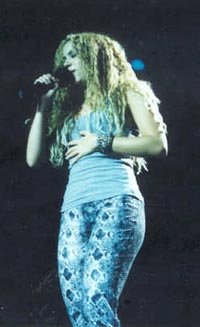 shakira8-1.jpg