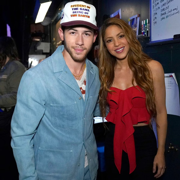 rs_1200x1200-220518151850-nick-jonas-shakira.jpeg