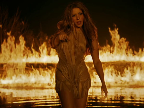 TQG_www_shakira-online_fr_00058.png