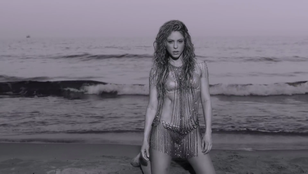 cap_www_shakira-online_fr_00002.png