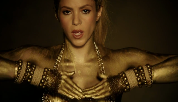 perrofiel_www_shakira-online_fr_00138.png