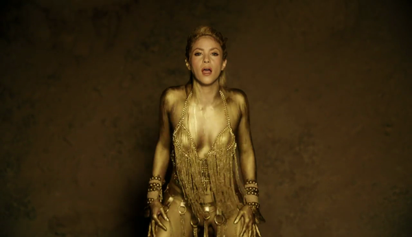 perrofiel_www_shakira-online_fr_00232.png