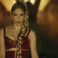 perrofiel_www_shakira-online_fr_00036.png