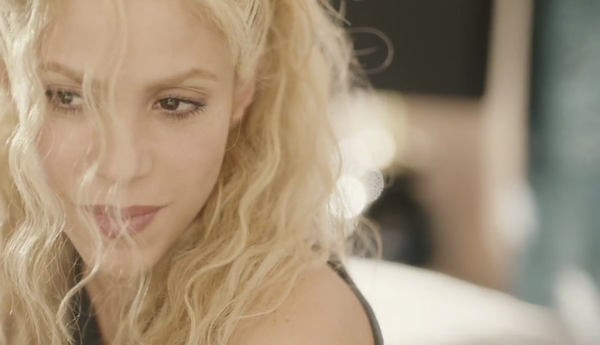 meenamore_www_shakira-online_fr_00005.png