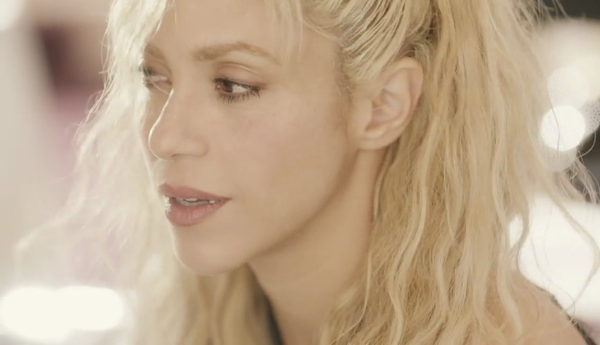 meenamore_www_shakira-online_fr_00007.png