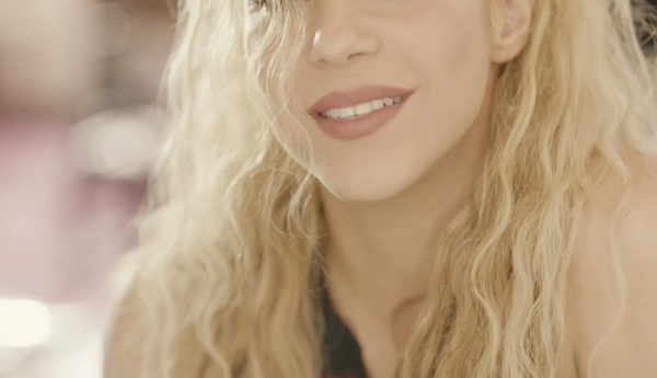 meenamore_www_shakira-online_fr_00016.png