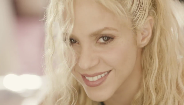 meenamore_www_shakira-online_fr_00029.png