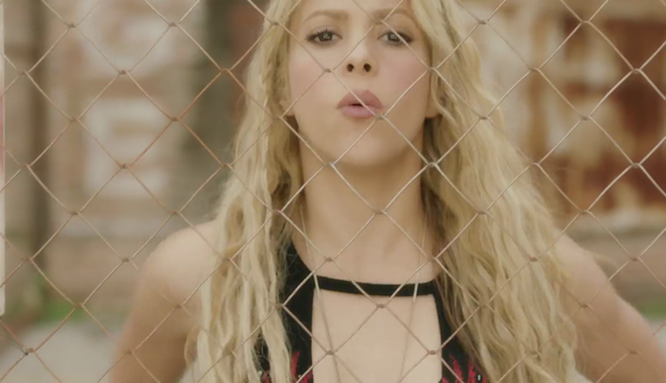 meenamore_www_shakira-online_fr_00043.png