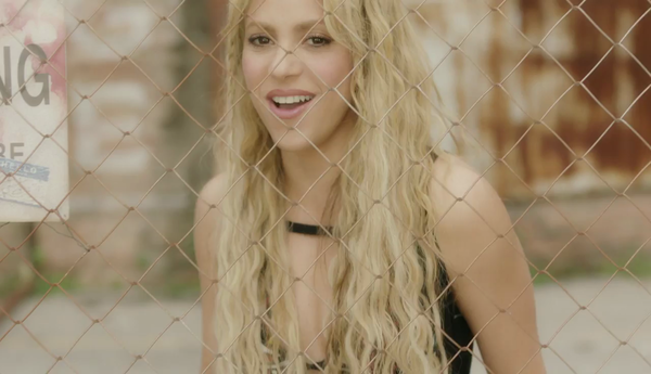 meenamore_www_shakira-online_fr_00100.png