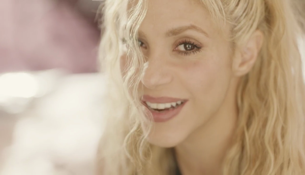 meenamore_www_shakira-online_fr_00182.png