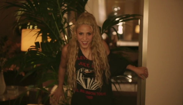 meenamore_www_shakira-online_fr_00189.png