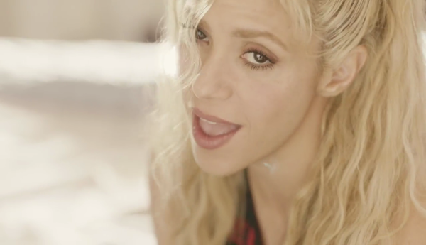 meenamore_www_shakira-online_fr_00222.png