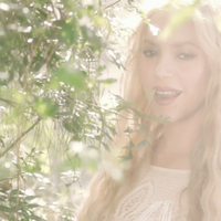 meenamore_www_shakira-online_fr_00216.png