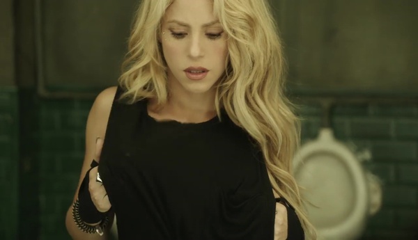 chantajesalsa_www_shakira-online_fr_00129.jpg