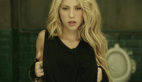 Chantaje_www_shakira-online_fr_00120.jpg