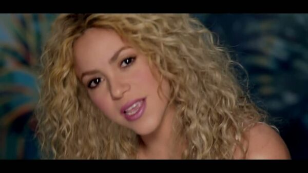 NMADO_www_shakira-online_fr_00007.jpg