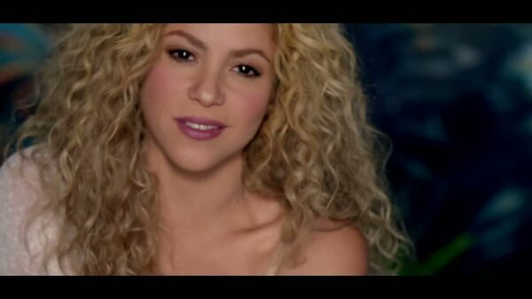 NMADO_www_shakira-online_fr_00072.jpg