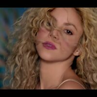 NMADO_www_shakira-online_fr_00022.jpg